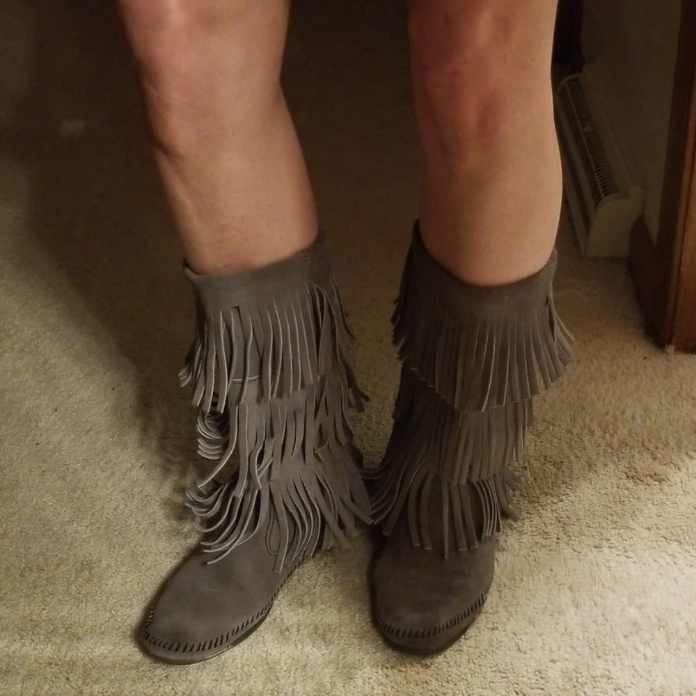Minnetonka 3 Layer Fringe Boot - image 2